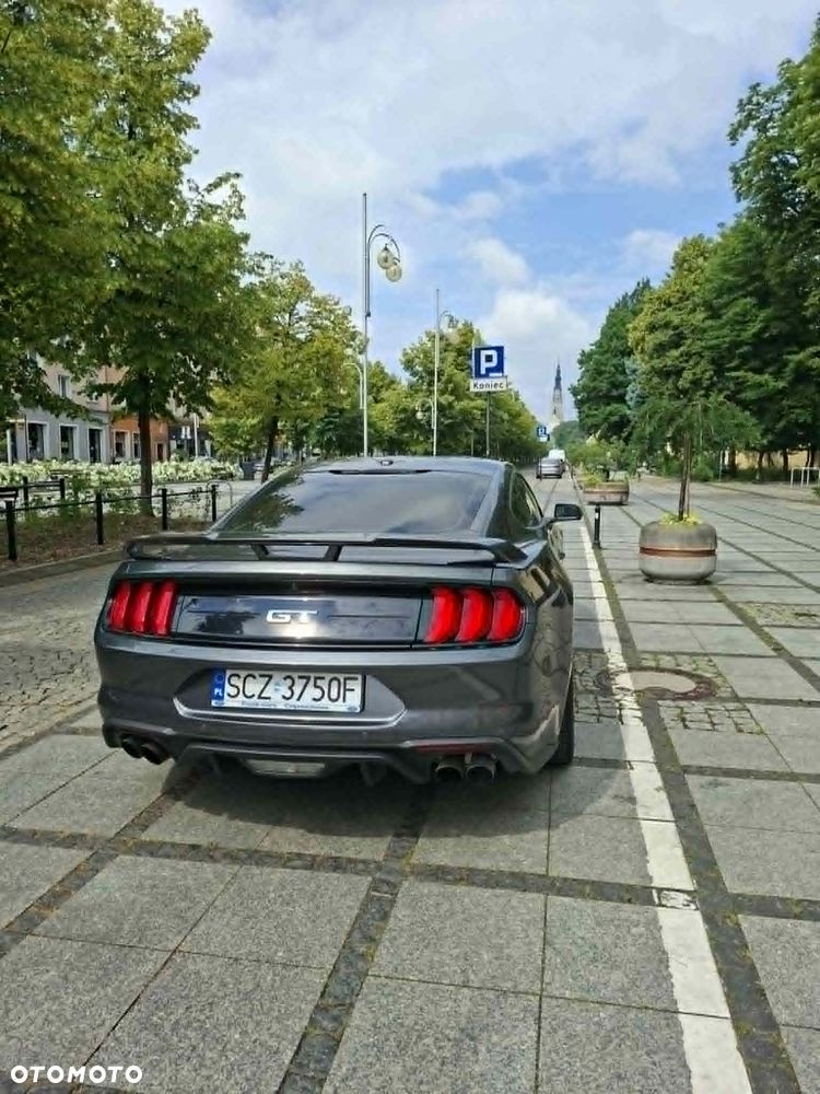 Ford Mustang - 9