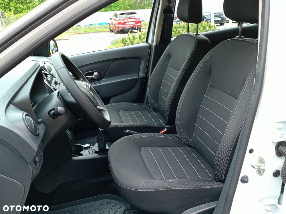 Dacia Sandero - 9