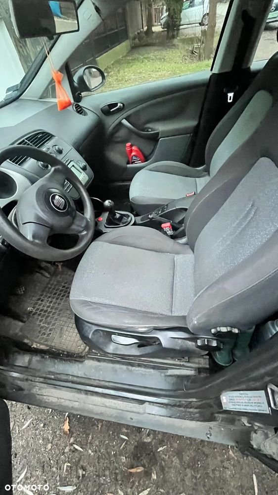 Seat Toledo 1.6 Reference - 8