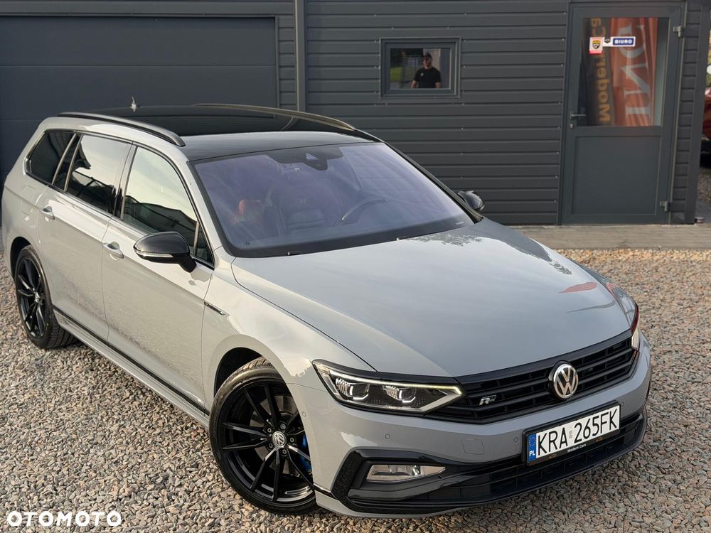 Volkswagen Passat 2.0 TDI SCR 4Motion DSG Elegance - 4