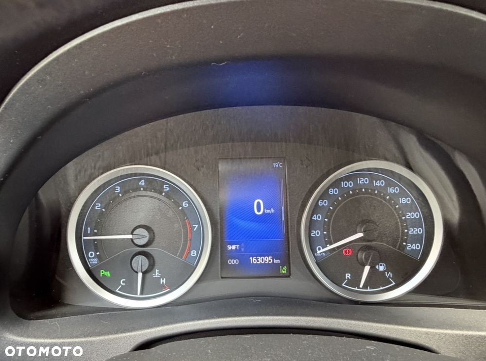Toyota Corolla 1.6 Comfort - 11