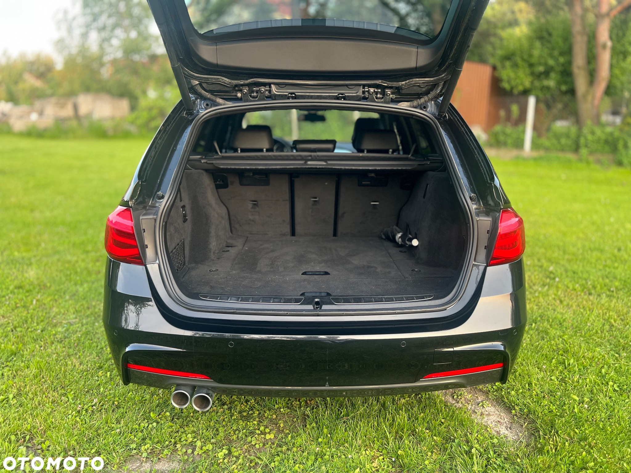 BMW Seria 3 320d Touring xDrive - 10