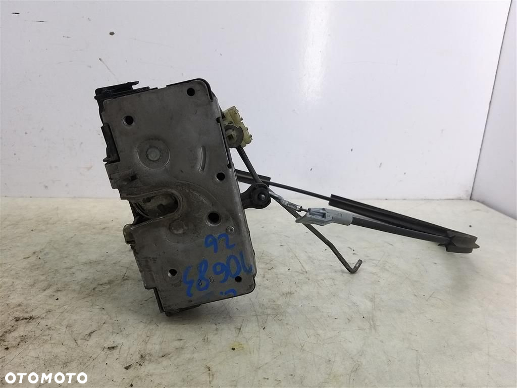 Zamek drzwi przód lewy OPEL CORSA D 06-2011 PRZED LIFT 3DRZWI VAN 13258271 - 3