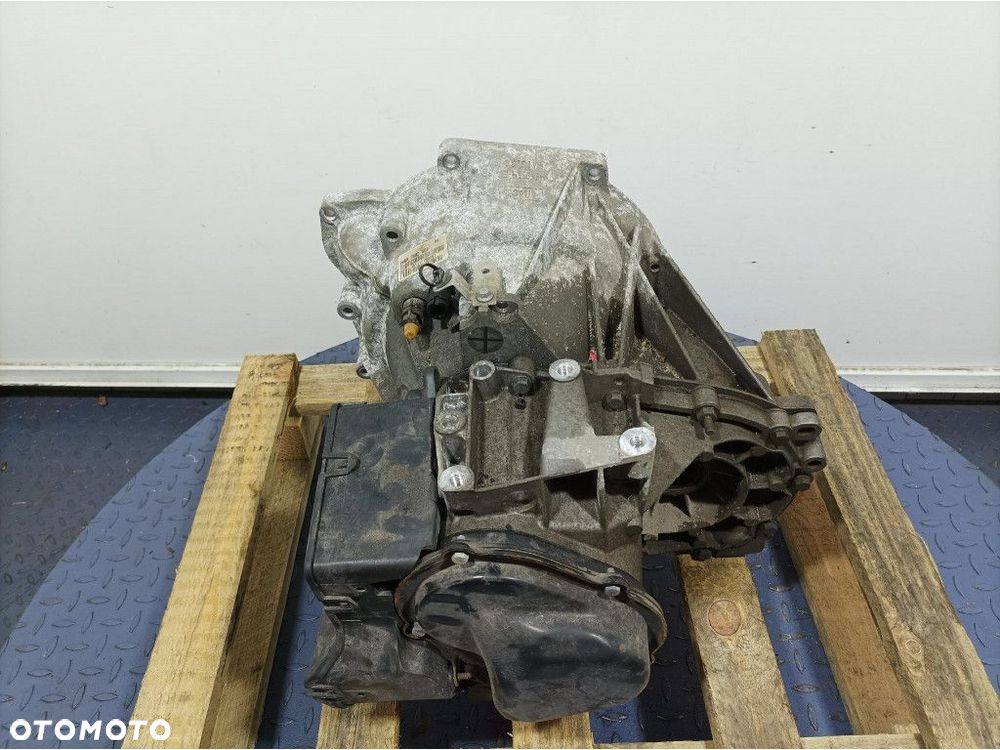 FOCUS MK3 LIFT 1.6 TI-VCT 125 KM SKRZYNIA BIEGÓW MANUALNA DV6R-7002-ABF - 4