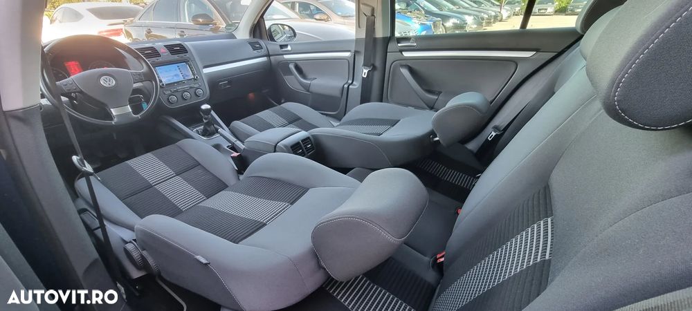 Volkswagen Golf 1.4 TSI United - 6