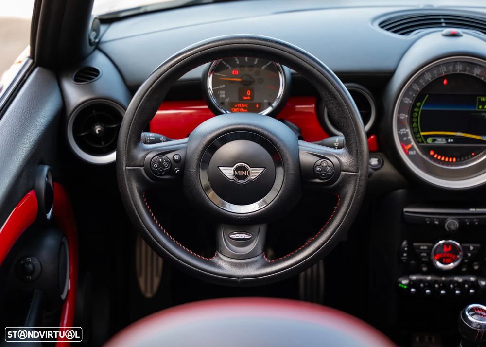 MINI Cabrio John Cooper Works 157g - 19