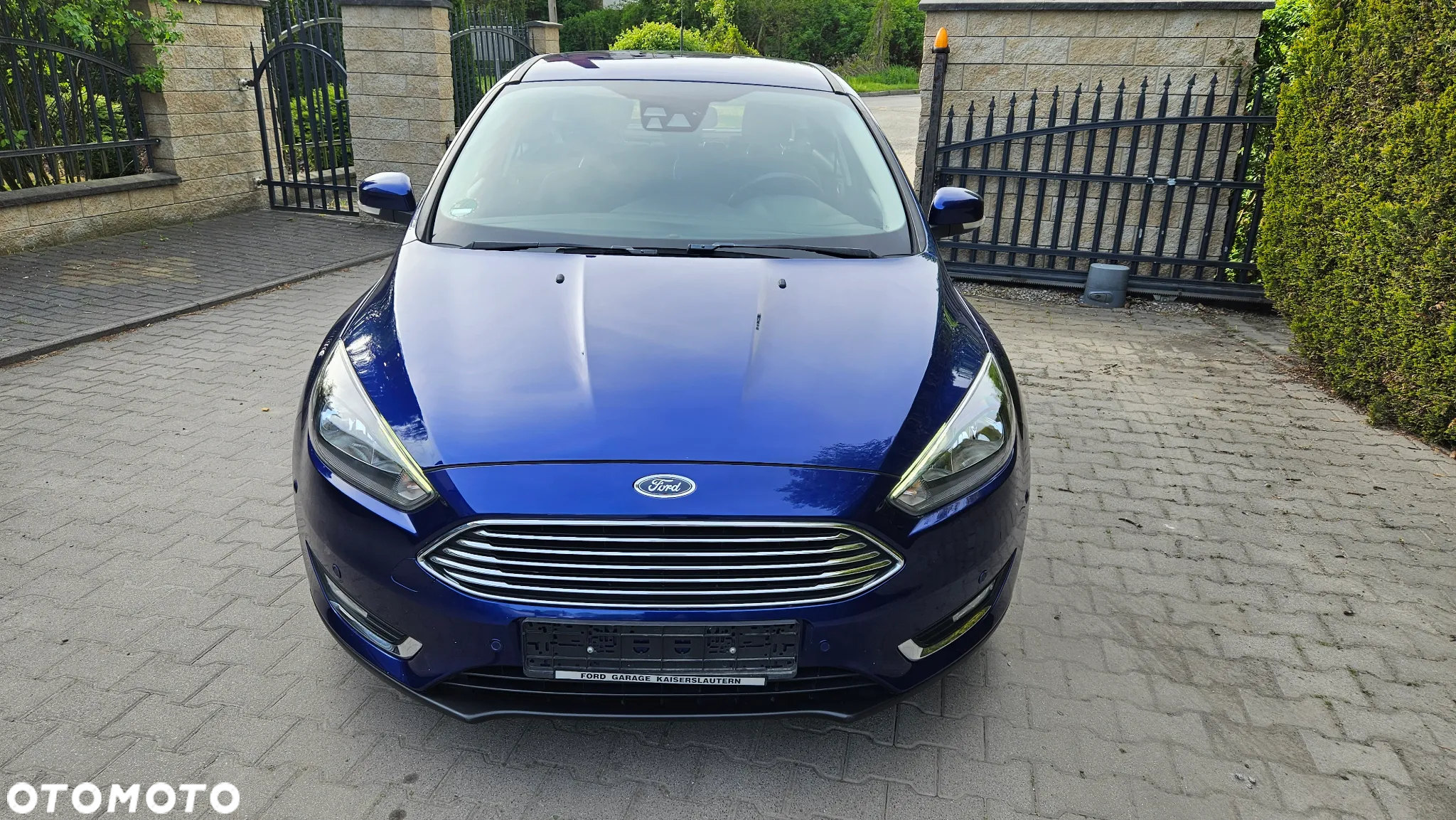 Ford Focus 1.0 EcoBoost Start-Stopp-System TREND - 2