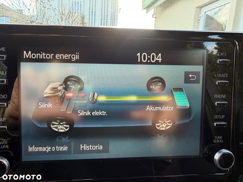 Toyota Corolla 1.8 Hybrid Comfort - 22