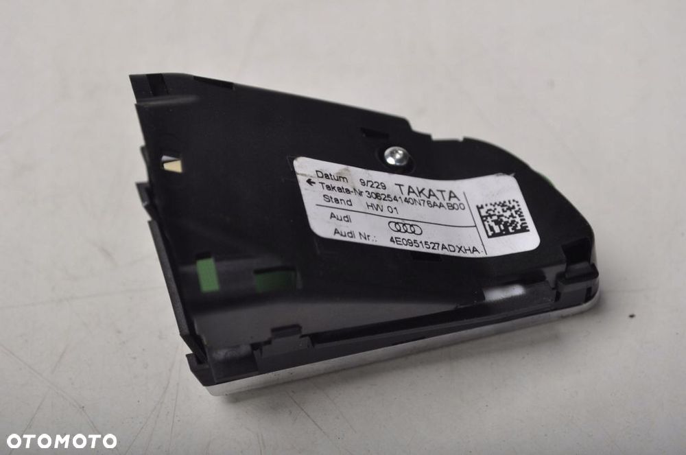 AUDI A3 8P PRZEŁĄCZNIKI RADIA 4E0951527AD LIFT - 5