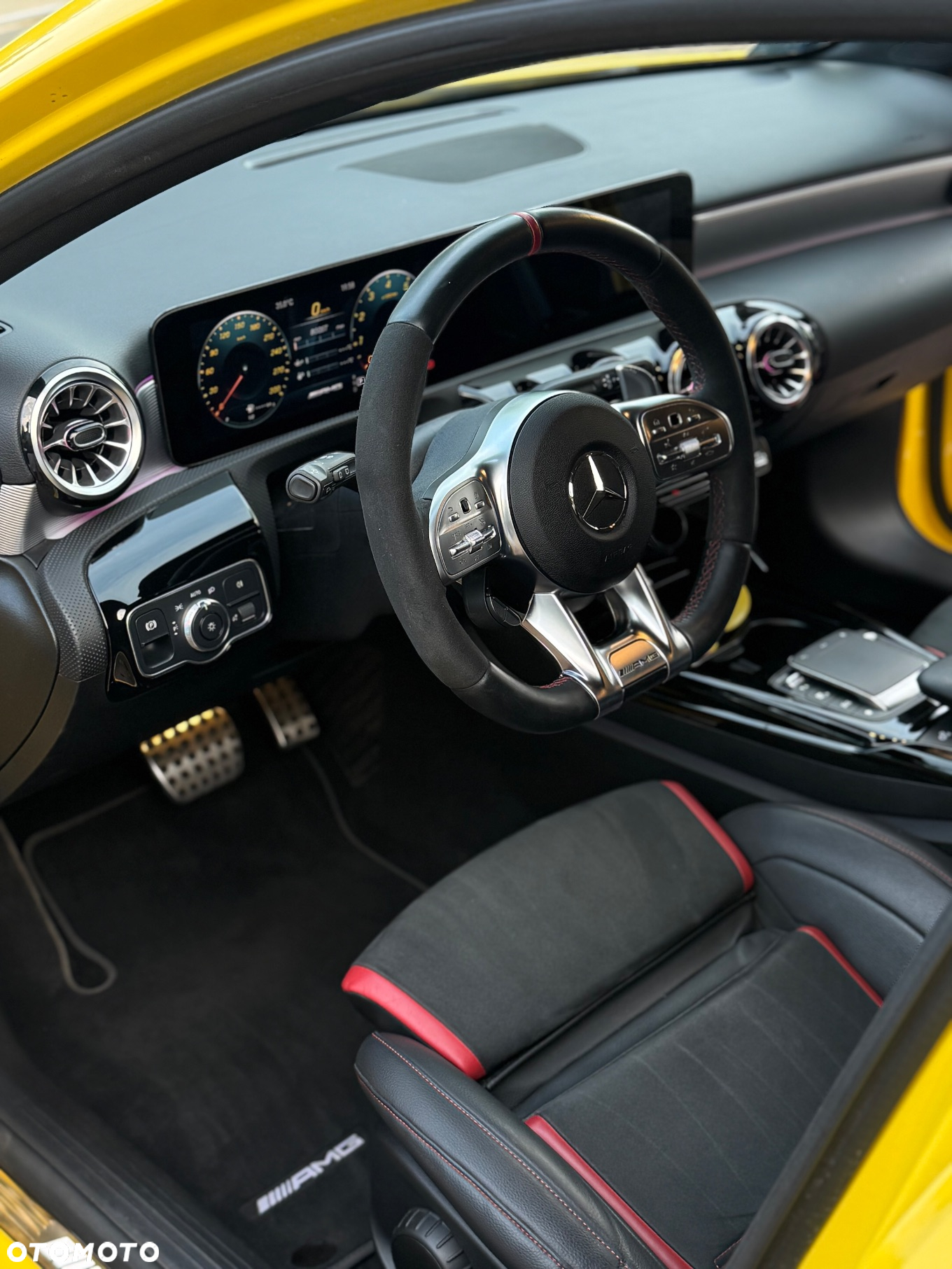 Mercedes-Benz Klasa A 45 S AMG 4-Matic 8G-DCT - 12