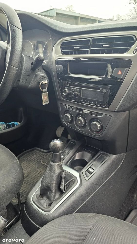 Peugeot 301 1.6 BlueHDi Active - 11