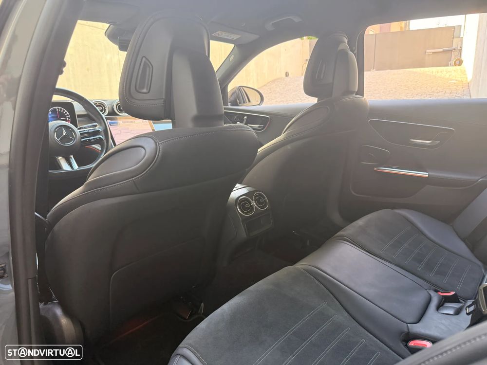 Mercedes-Benz C 300 e AMG Line - 39