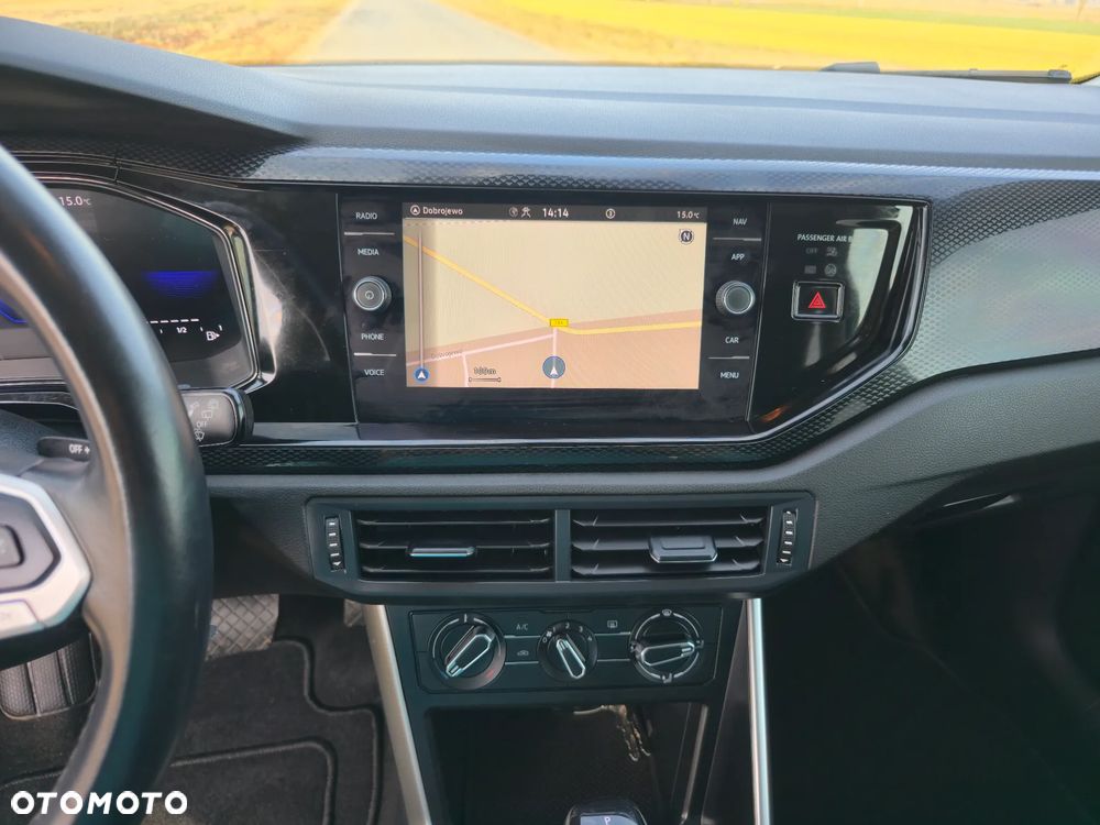 Volkswagen Polo - 22