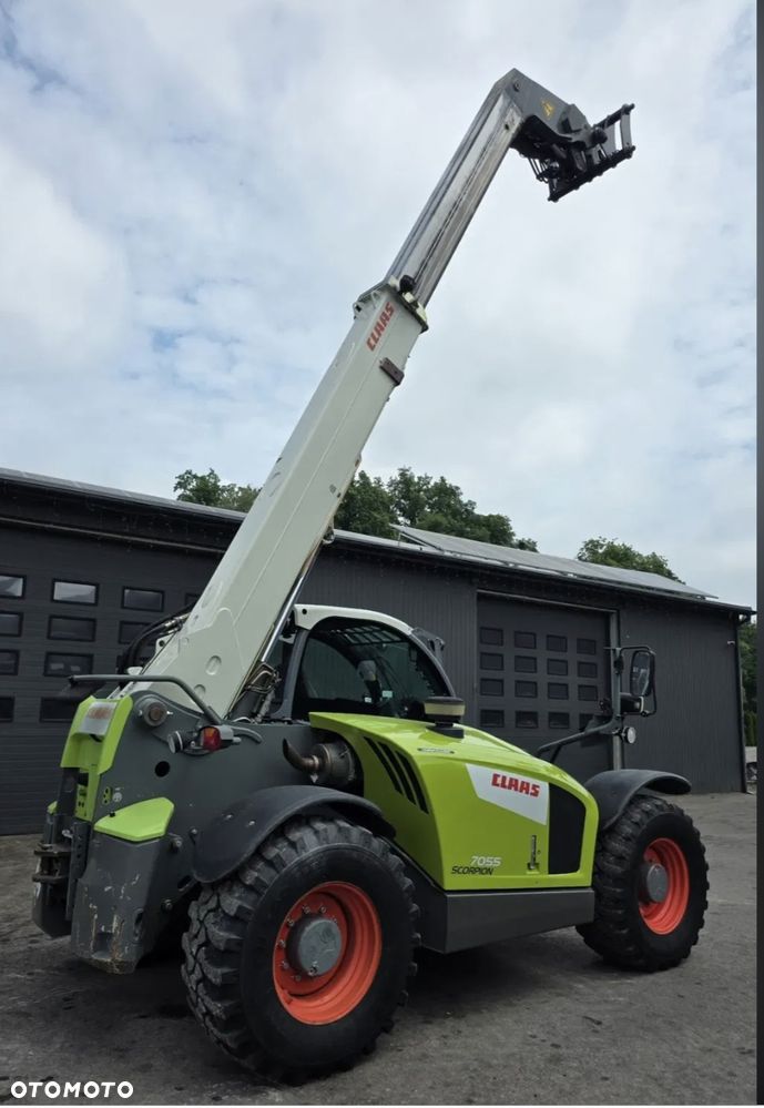 Claas Scorpion 7055 T4I  VPWR+40 - 15