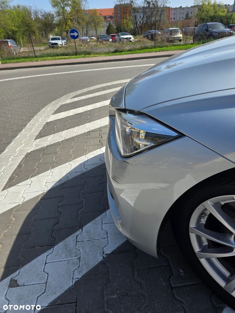 BMW Seria 3 320d - 6