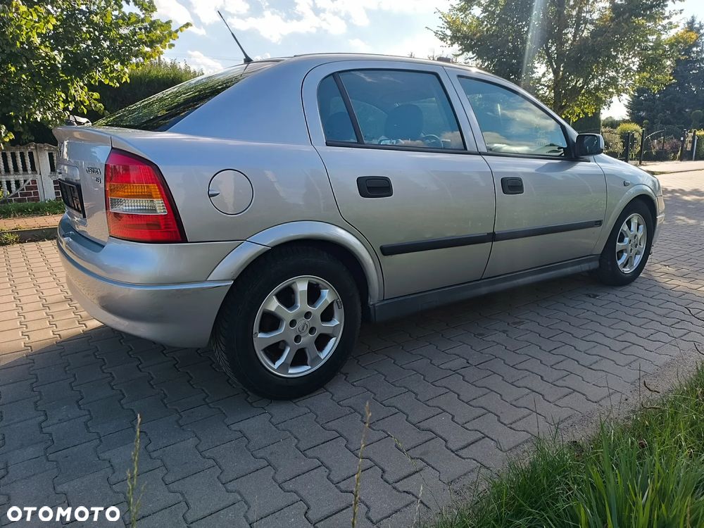 Opel Astra - 31