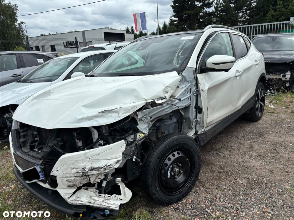 Nissan Qashqai - 4