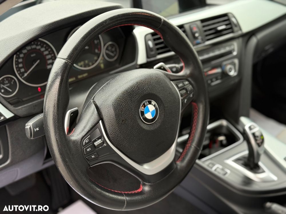 BMW Seria 3 320d DPF Aut. Edition Sport - 14