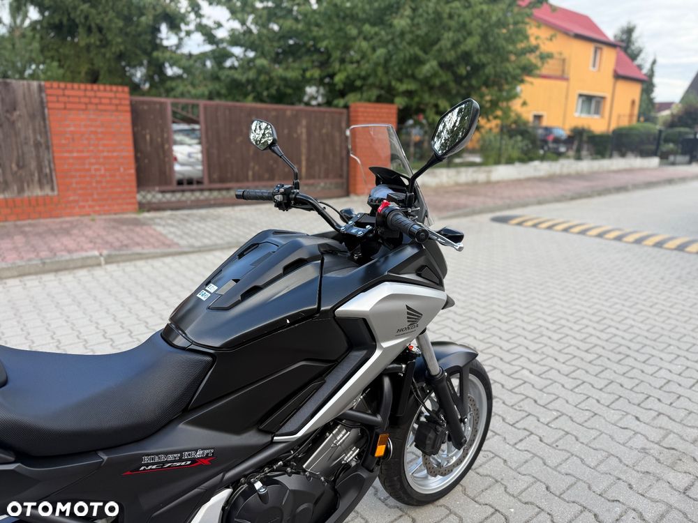 Honda NC - 11