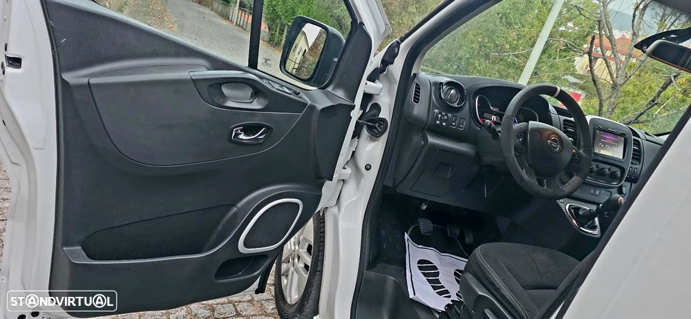 Opel Vivaro 1.6 CDTi L2H1 2.9T - 11