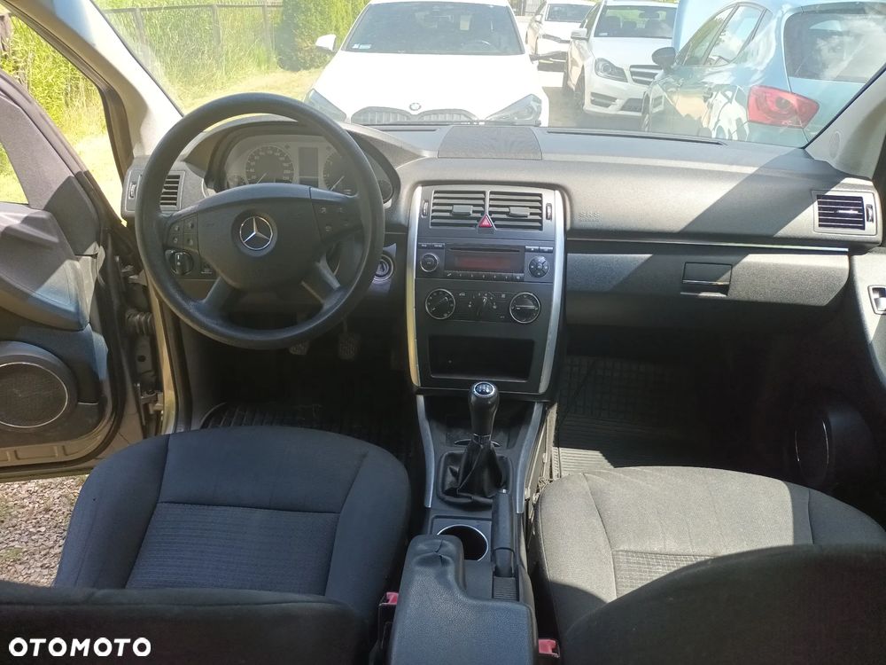 Mercedes-Benz Klasa B - 9