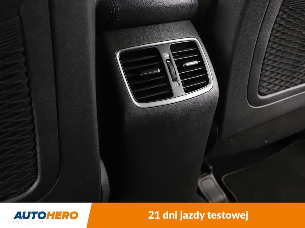 Hyundai Tucson - 33