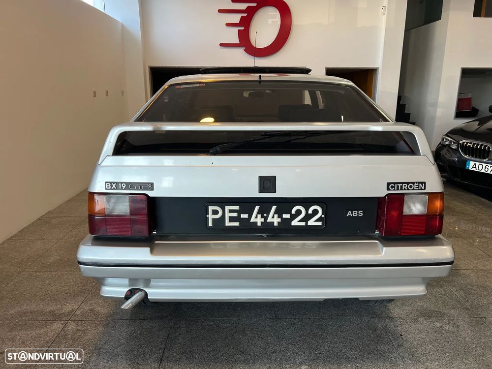 Citroën BX 19 GTI - 11