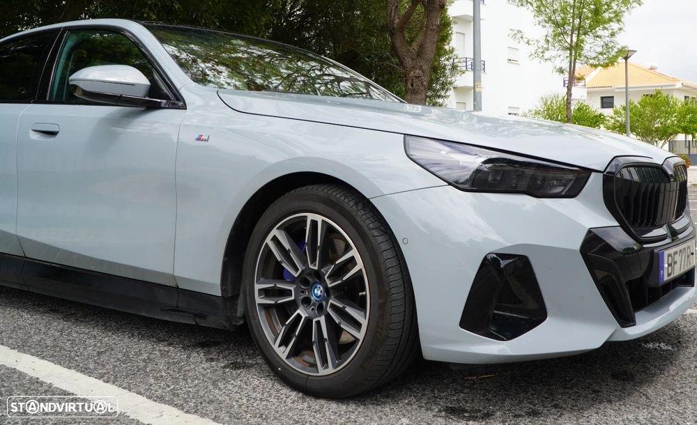 BMW i5 - 1