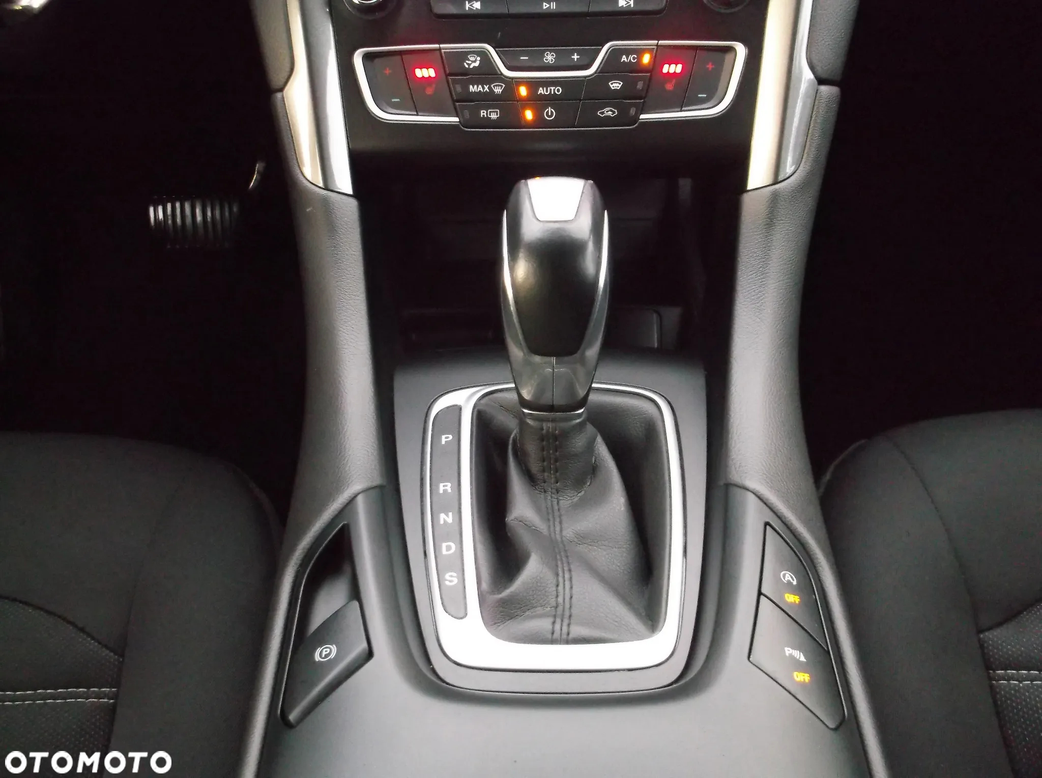 Ford Mondeo 1.5 EcoBoost Titanium - 15