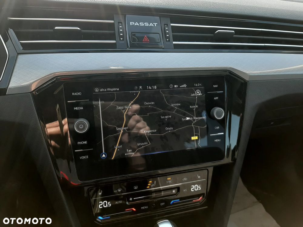 Volkswagen Passat 2.0 TDI EVO Business DSG - 12