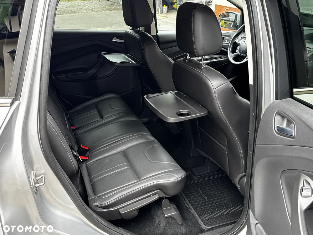Ford Kuga 2.0 TDCi 4x4 Titanium - 15