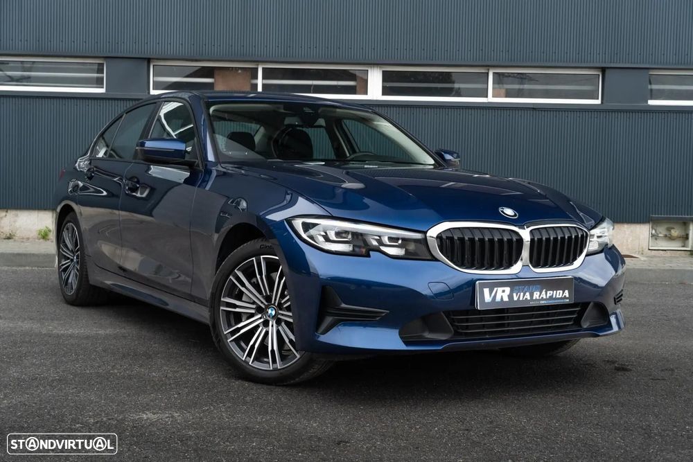 BMW 330 e Line Luxury Auto - 4