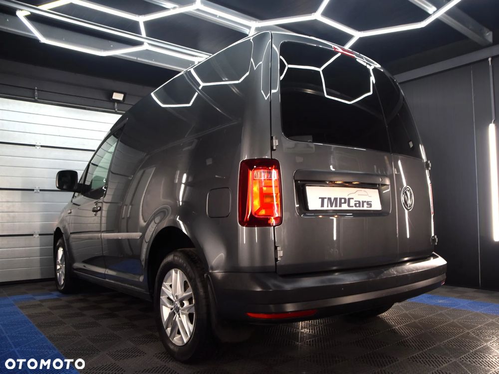 Volkswagen Caddy Maxi - 9