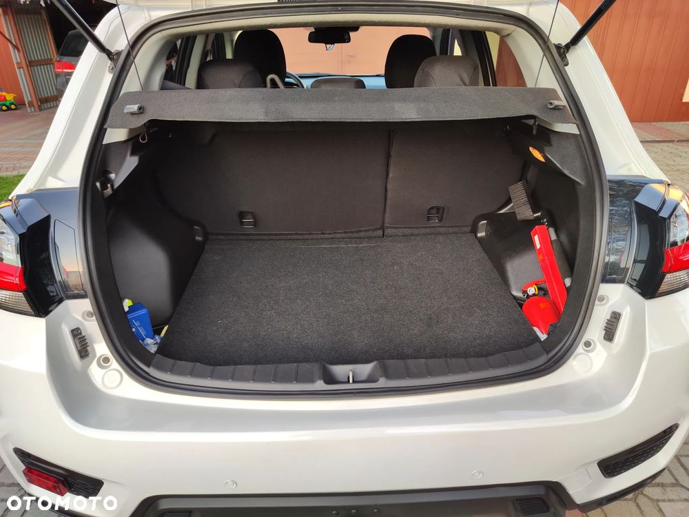 Mitsubishi ASX 2.0 Instyle 4WD CVT - 12