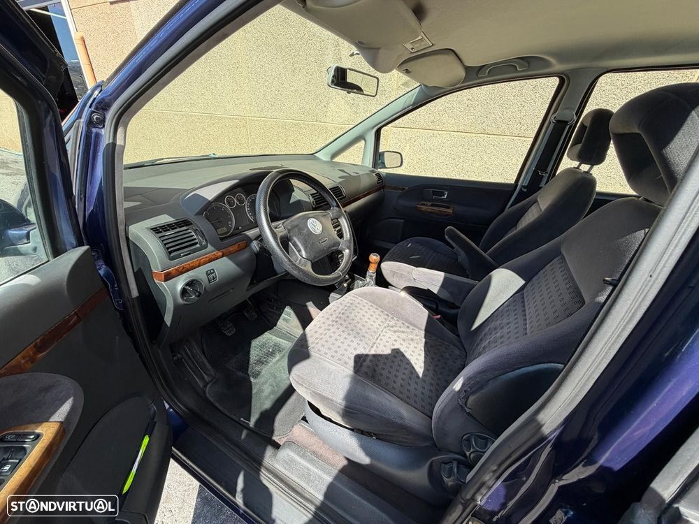 VW Sharan 1.9 TDi Confortline - 9