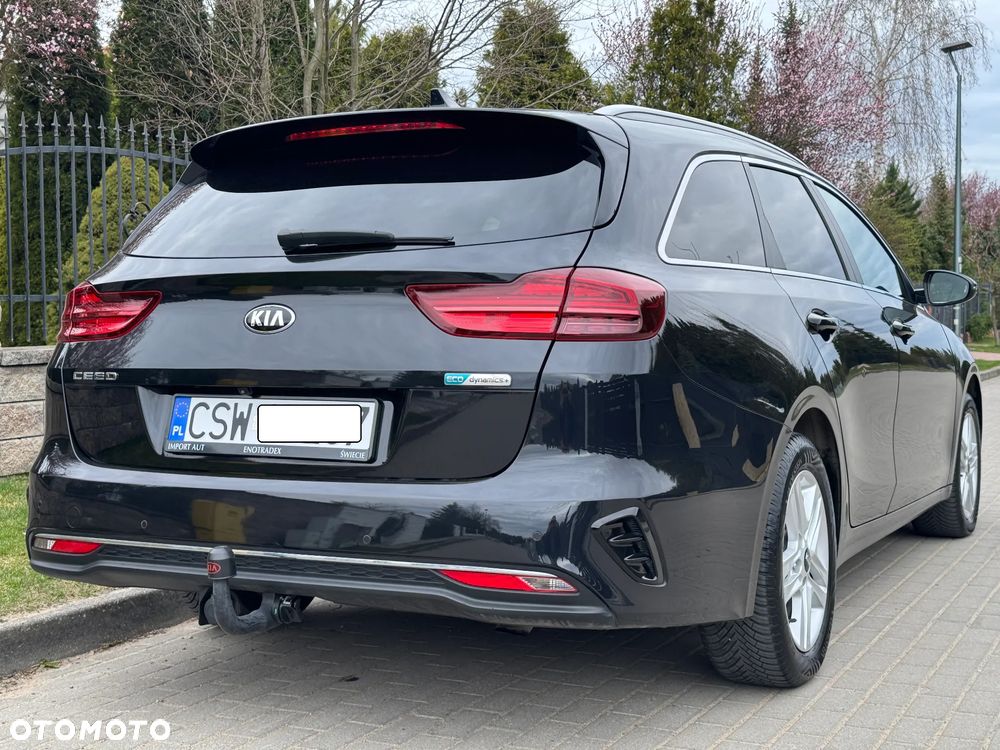 Kia Ceed SW 1.6 CRDi Eco-Dynamics+(48V Mild-Hybr.)DCT7 Vision - 8