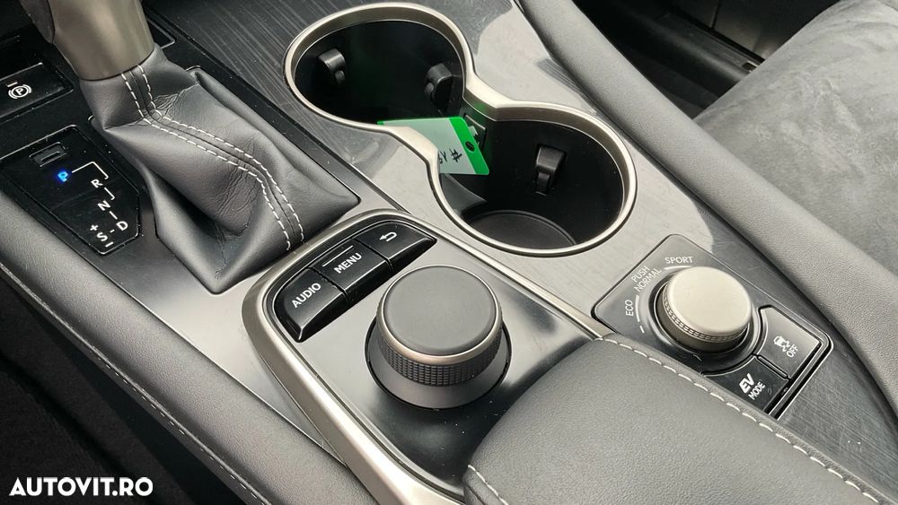 Lexus Seria RX 450h AWD Executive - 23