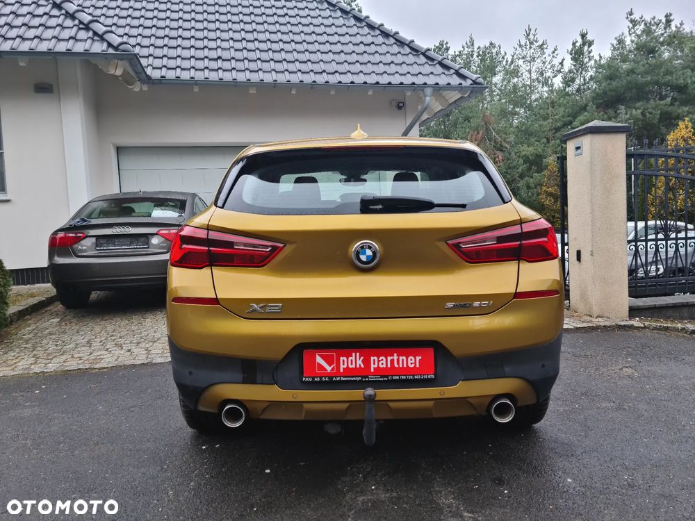 BMW X2 sDrive20i Advantage Plus - 18