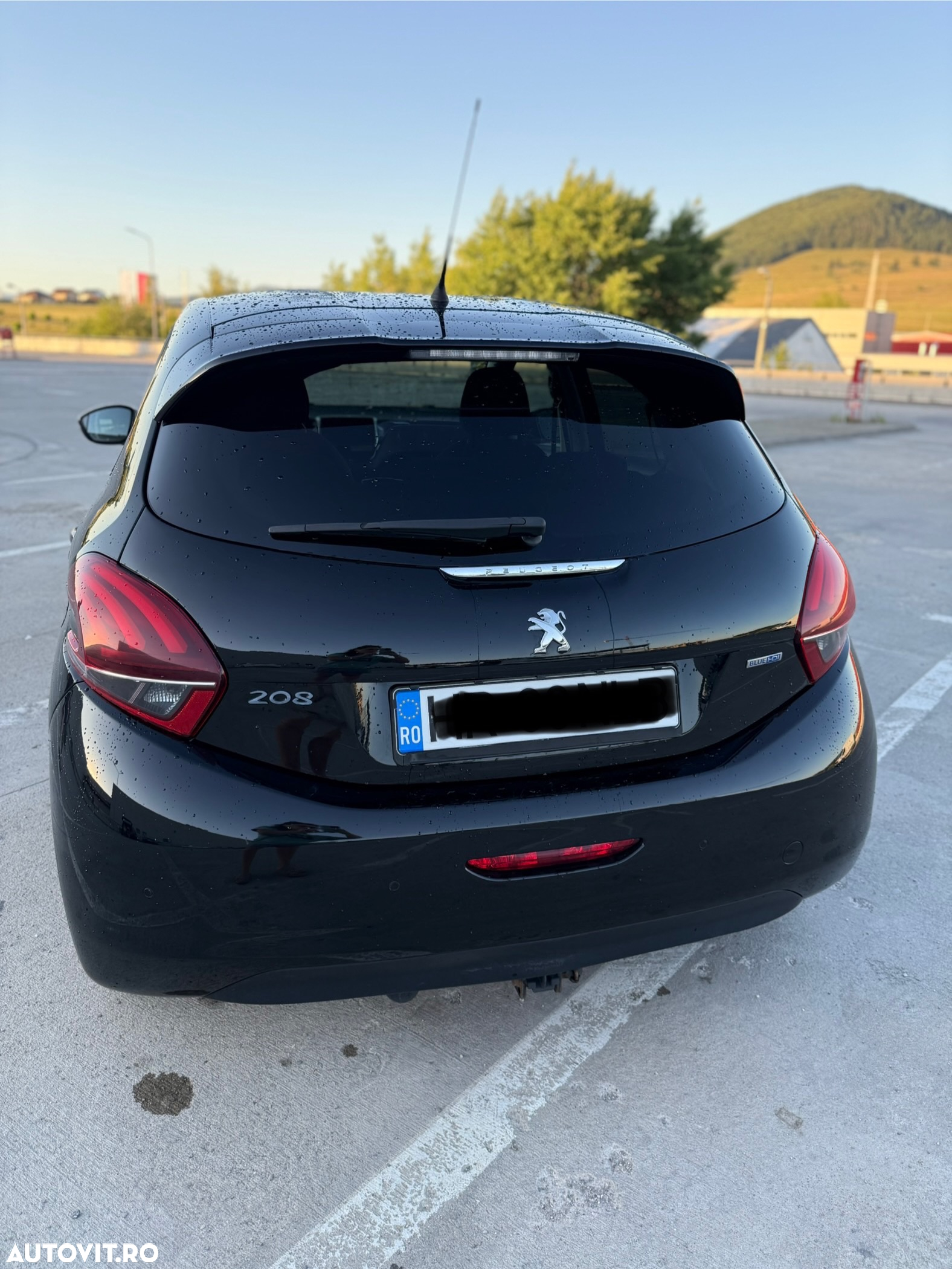 Peugeot 208 - 6