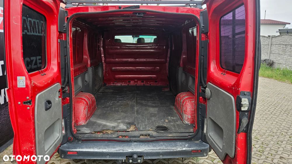 Opel Vivaro - 8