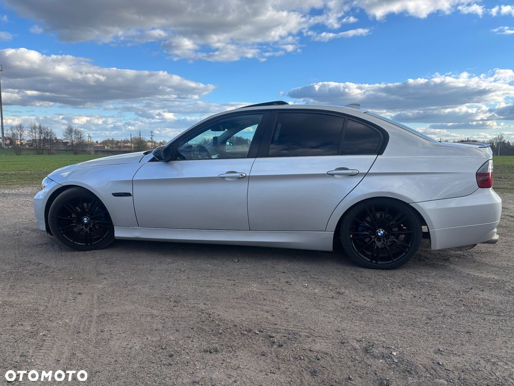 BMW Seria 3 318i - 8
