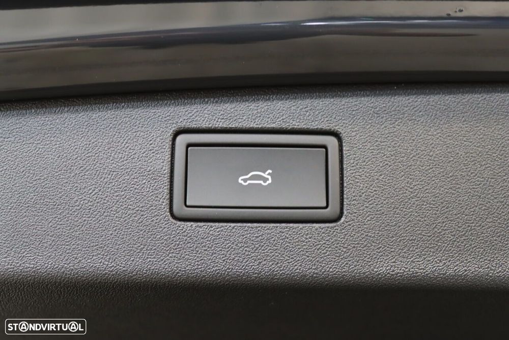 VW Tiguan 1.5 TSI eHybrid Urban DSG - 32
