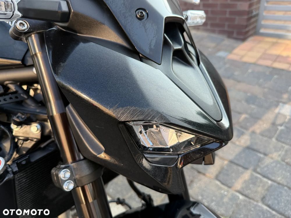 Kawasaki Z 900 - 26