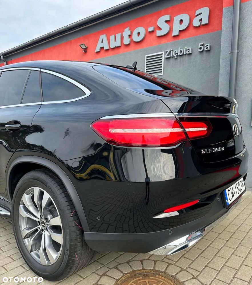 Mercedes-Benz GLE - 10