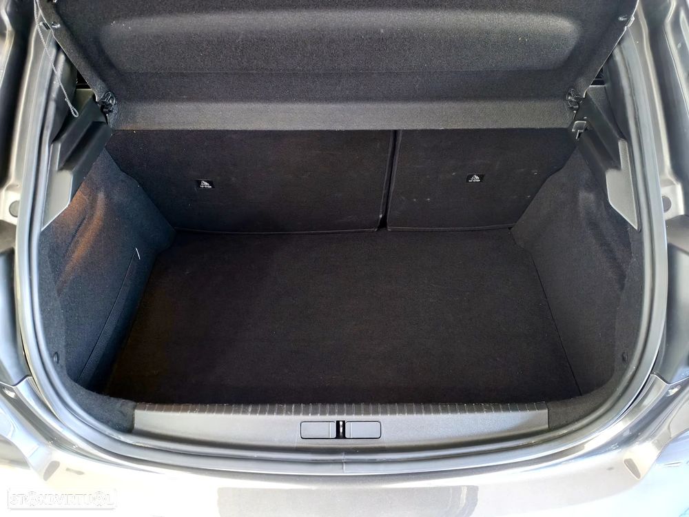 Peugeot 208 1.2 PureTech Active Pack - 9