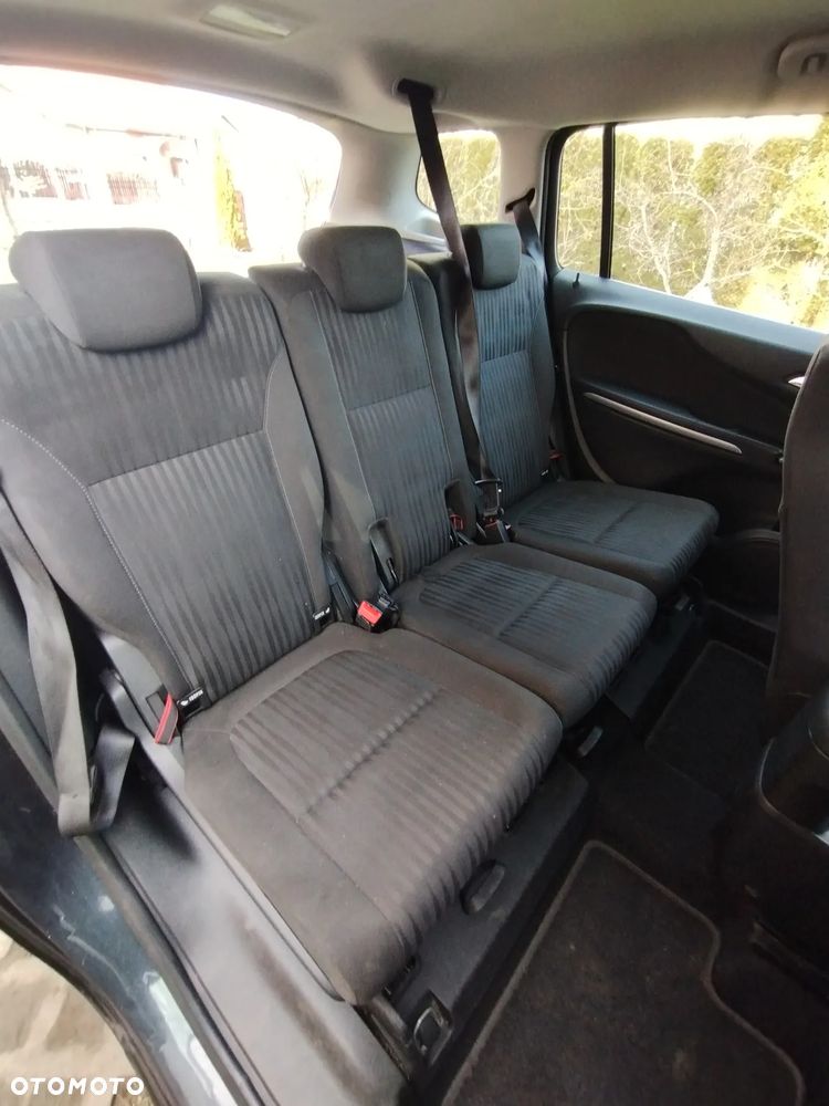 Opel Zafira 2.0 CDTI Enjoy - 9