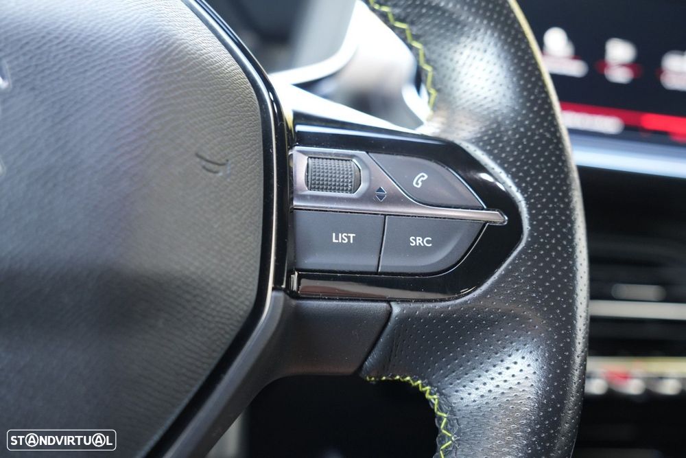 Peugeot 208 1.2 PureTech GT Line - 24