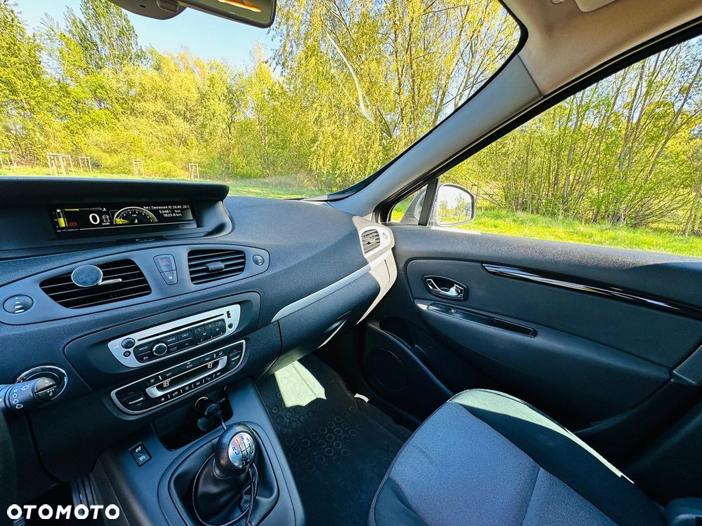 Renault Scenic 1.6 16V 110 LIMITED - 16