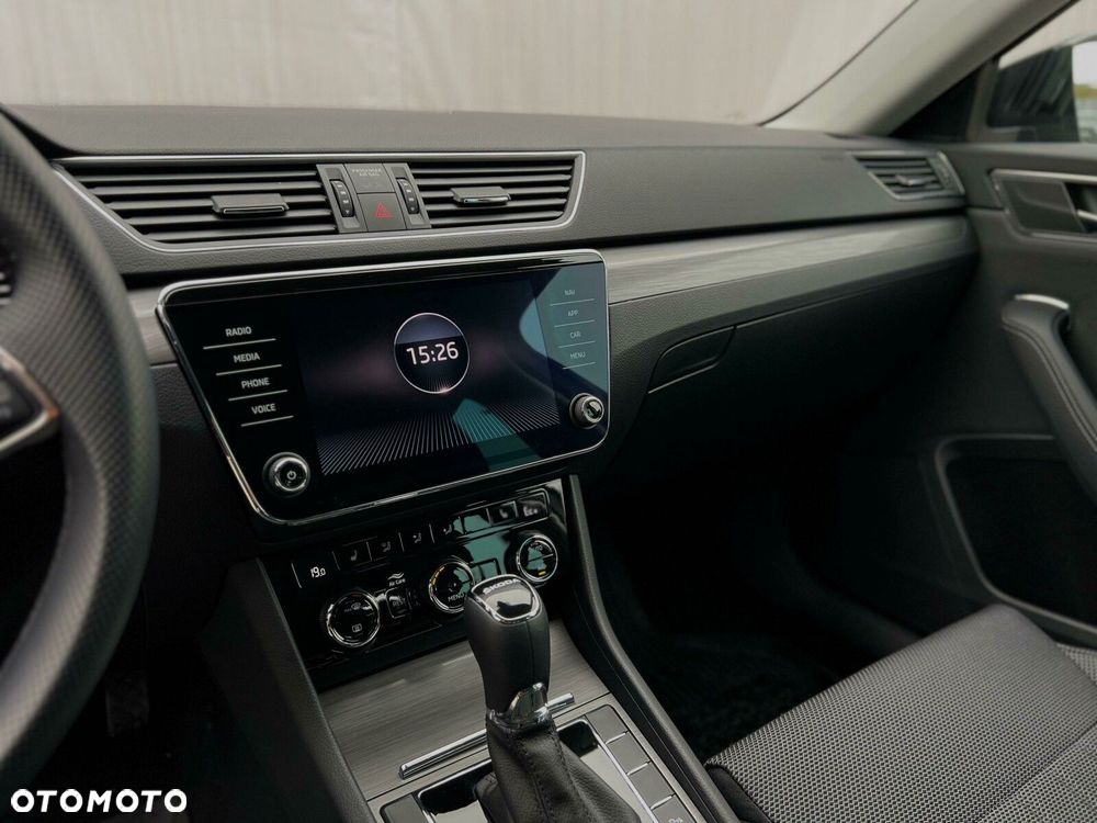 Skoda Superb 1.4 TSI Plug-In Hybrid Style DSG - 12