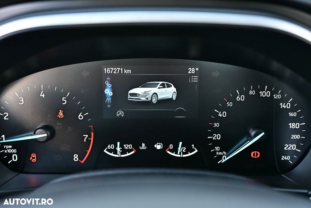 Ford Focus 1.0 EcoBoost Trend Edition - 23